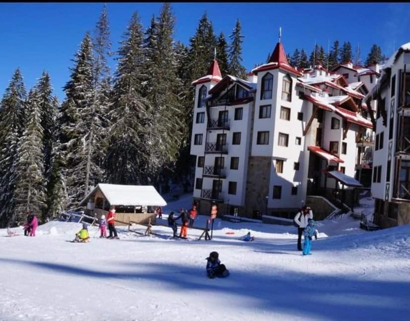 Pamporovo Apartment The Castle Zewnętrze zdjęcie